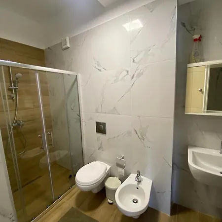 Jon Apartment- Perla - Gjiri I Lalzit * Plazhi San Pietro